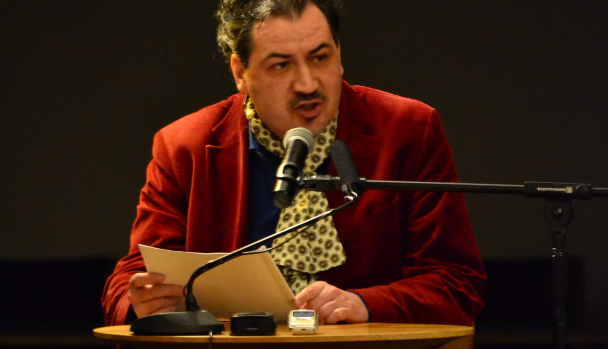Alexander Peer